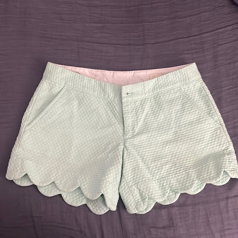 🌟Lilly Pulitzer size 00 mint buttercup scalloped shorts